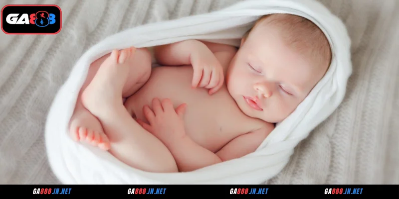 Bộ số tài lộc liên quan đến giấc mơ thấy em bé